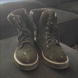 Black Fur-Lined Lace-Up Boots